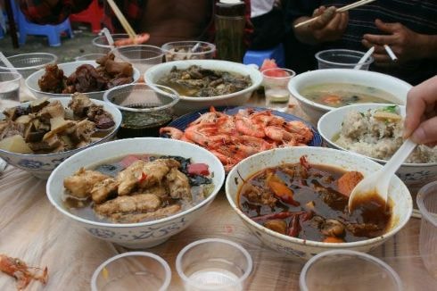 Kinesisk mad ved barnedåb i Tangzhi